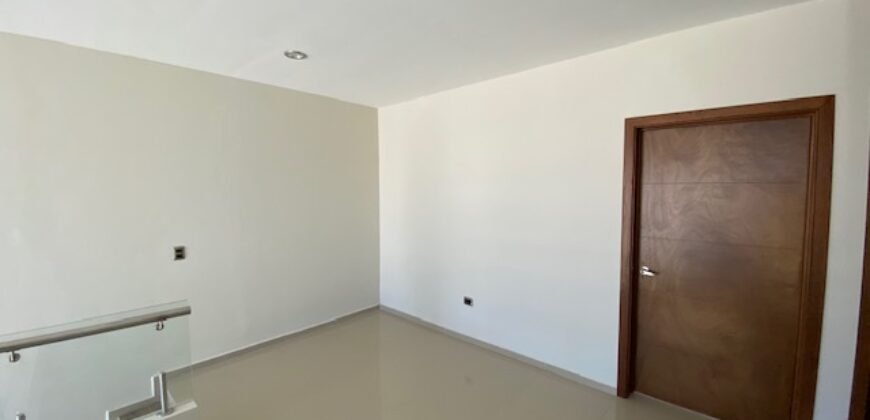 Casa Scorpio 310